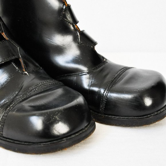 Vintage Round Toe Leather Boots - Picture 10 of 15